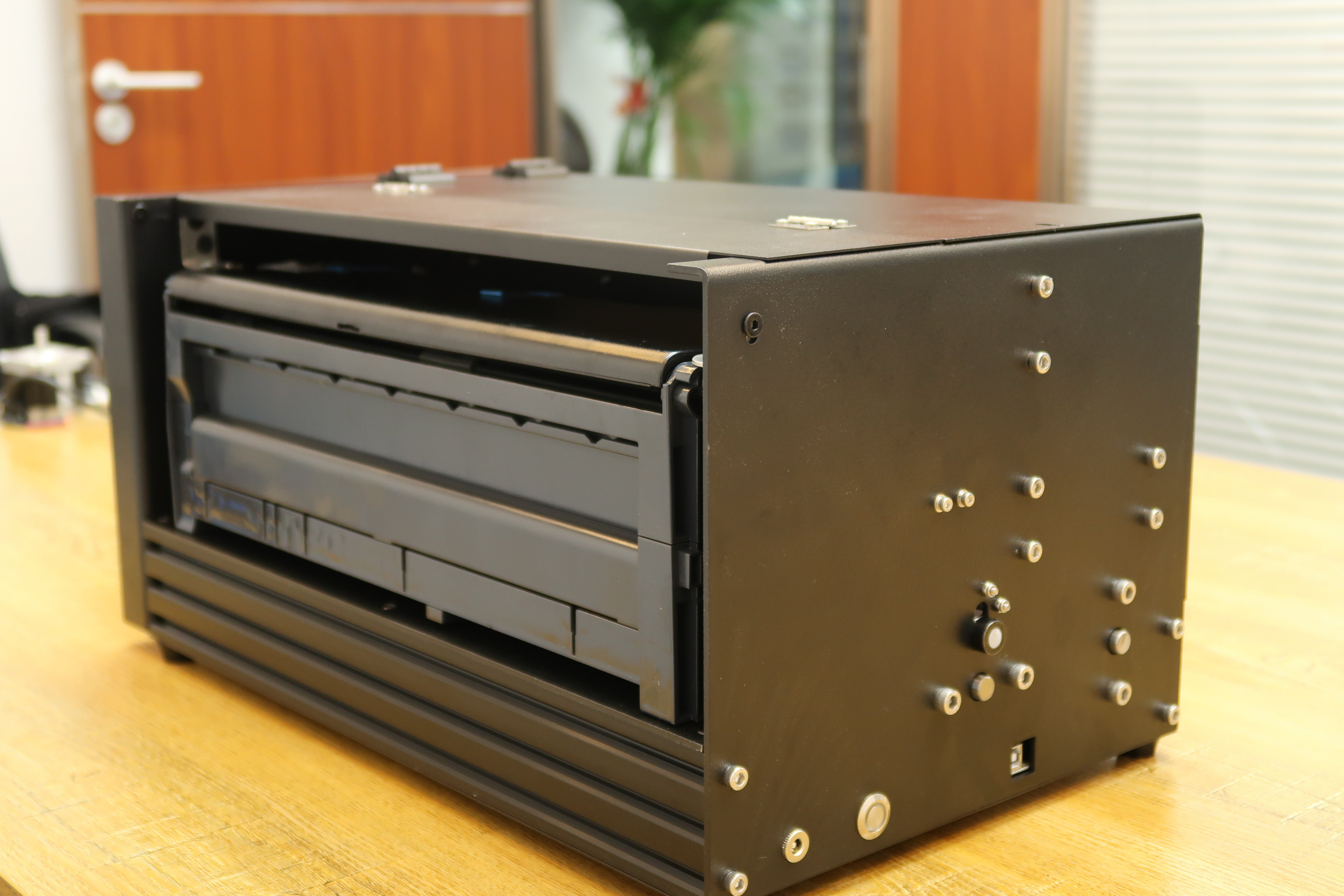 Automatic Writing Machine | UUNA TEK CO.,LIMITED