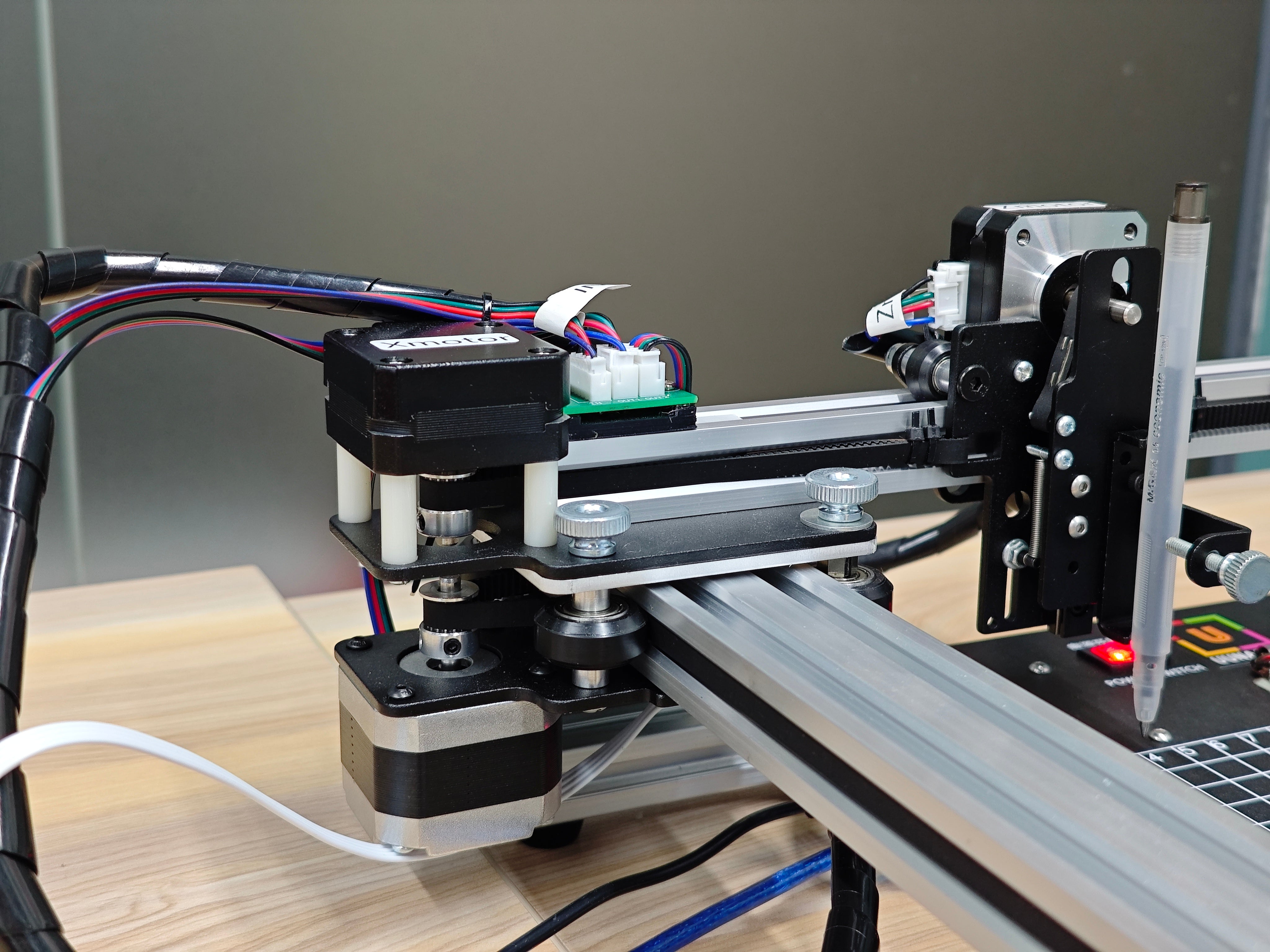 UUNA TEK iAuto - Automatic Writing Machine for Bulk Writing